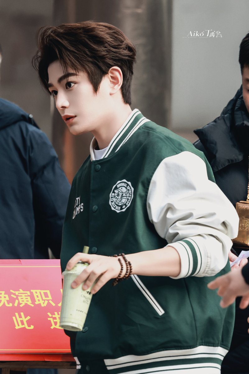 #丁禹兮  #DingYuxi 

260214 录制春晚备播