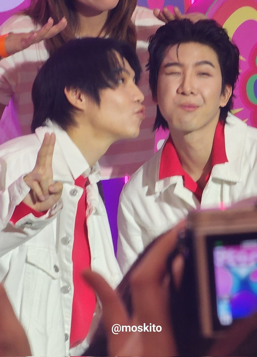 ใช้หน้าที่การงานมากเฟิร์สสสสส
เราก็ไม่ยอมเขาเลยนะตังตัง
วันนี้มะยงชิดไม่มา
เอาให้สุดไปเลย~

#FirstKhaotungxTHEMALLLOVESTORE2026
#FirstKhaotung