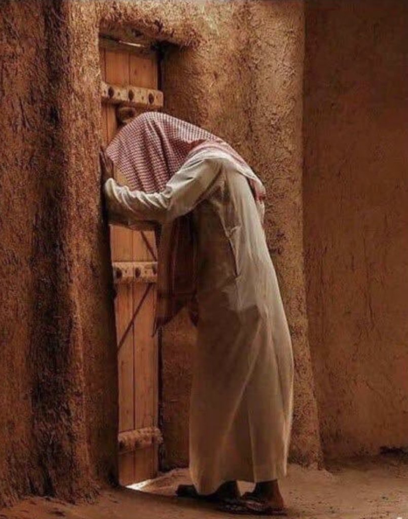 alsaleh333's tweet photo. #حقيقة

"نحن نعيش في عصرٍ أصبح فيه "تجاهل الرسائل" نوعاً من فرض الهيبة، و "التأخر في الرد" دليلاً على الانشغال.. سحقاً لهذا العصر الذي أفسد عفوية القلوب ." https://t.co/ZxE3jsA3ra