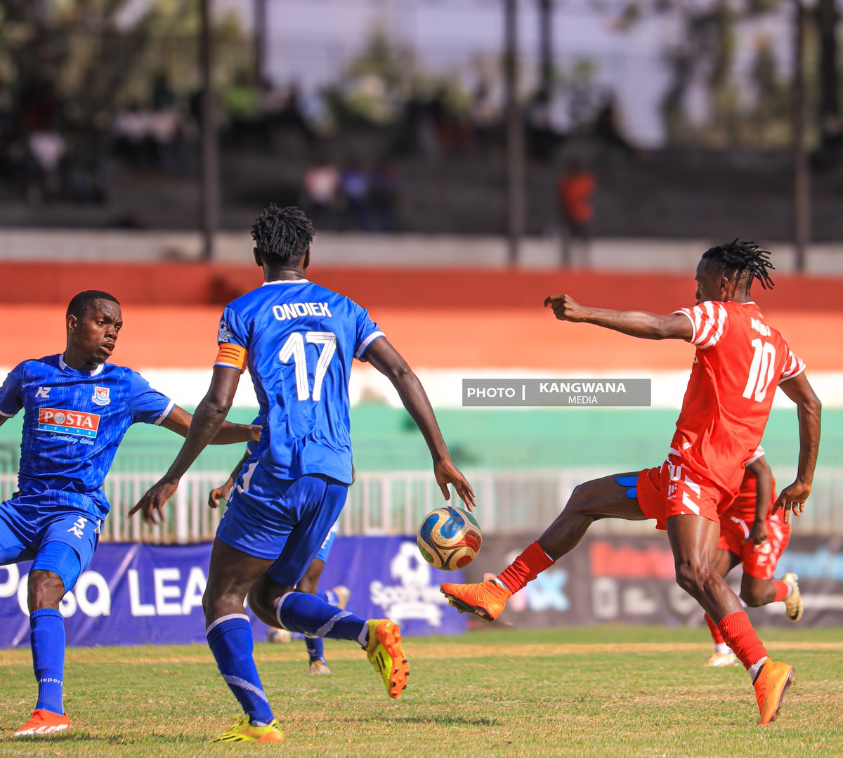 Goal! 0 - 2 

Shabana FC double the lead against Posta Rangers at Wang'uru Stadium 

Own goal

#SakaSakatalanta #gogolaspoti #kangwanamedia #IpoSiku