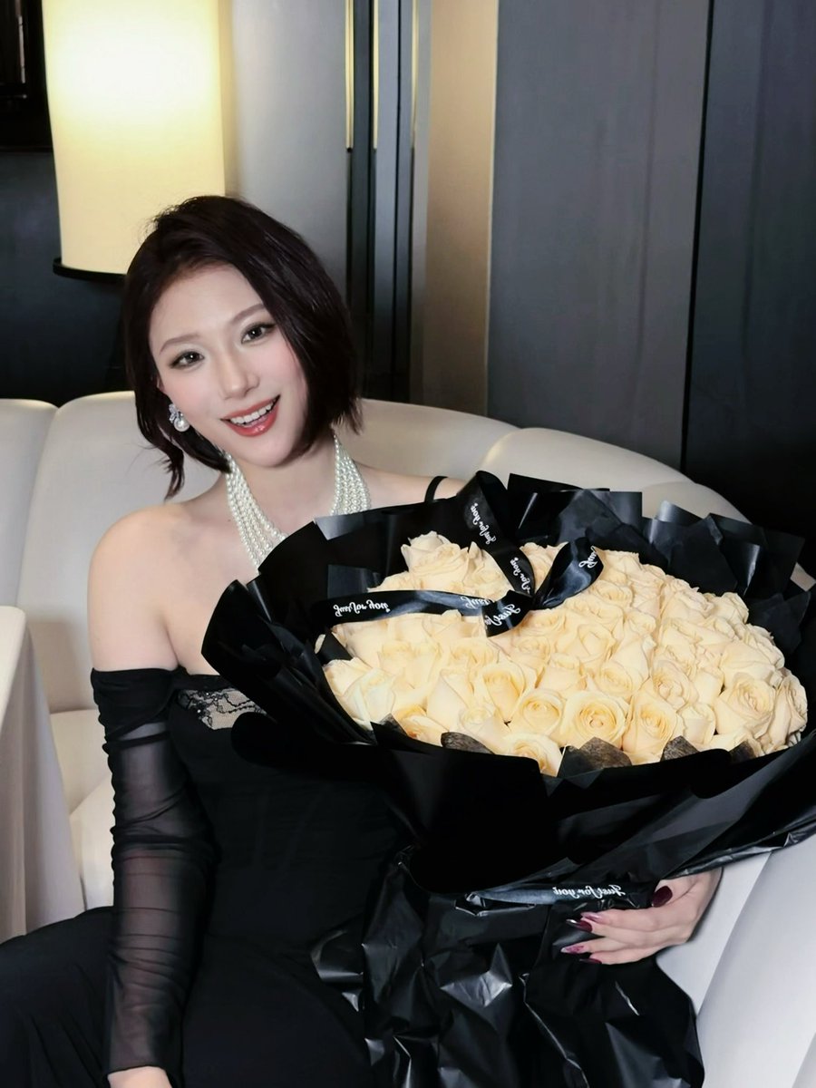 🎂HBD to me
小满胜万全，岁岁又年年
谢谢我身边善良坚韧勇敢努力的各位朋友的陪伴～
新的一年依旧保持超长营业待机状态