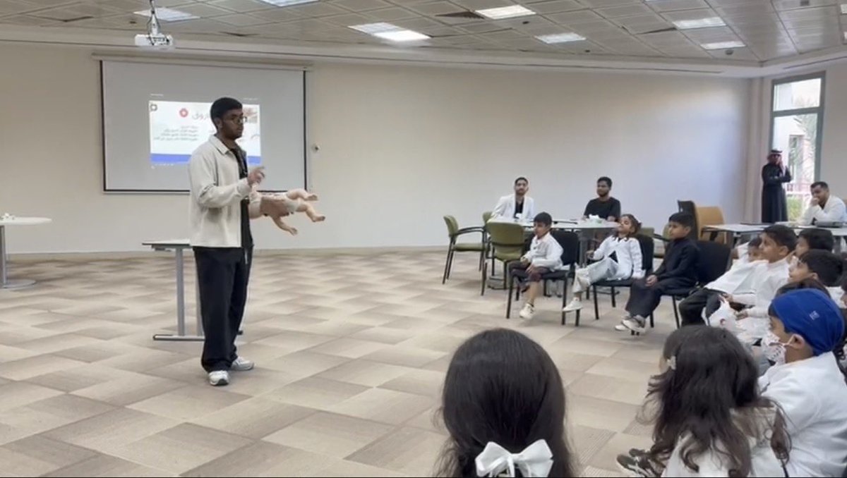 نادي التمريض tweet media