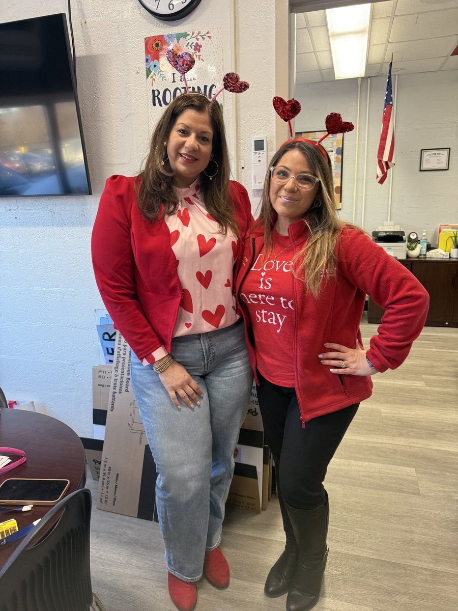 Crystal Hernandez tweet media