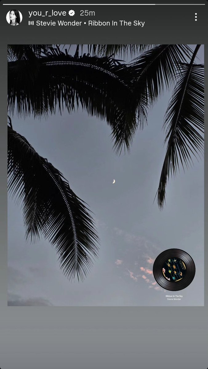 ddabong0412's tweet image. mon maap ni kak, support banget sama namchinnya...
yg dipilih pas part intrumental pianonya ☺️