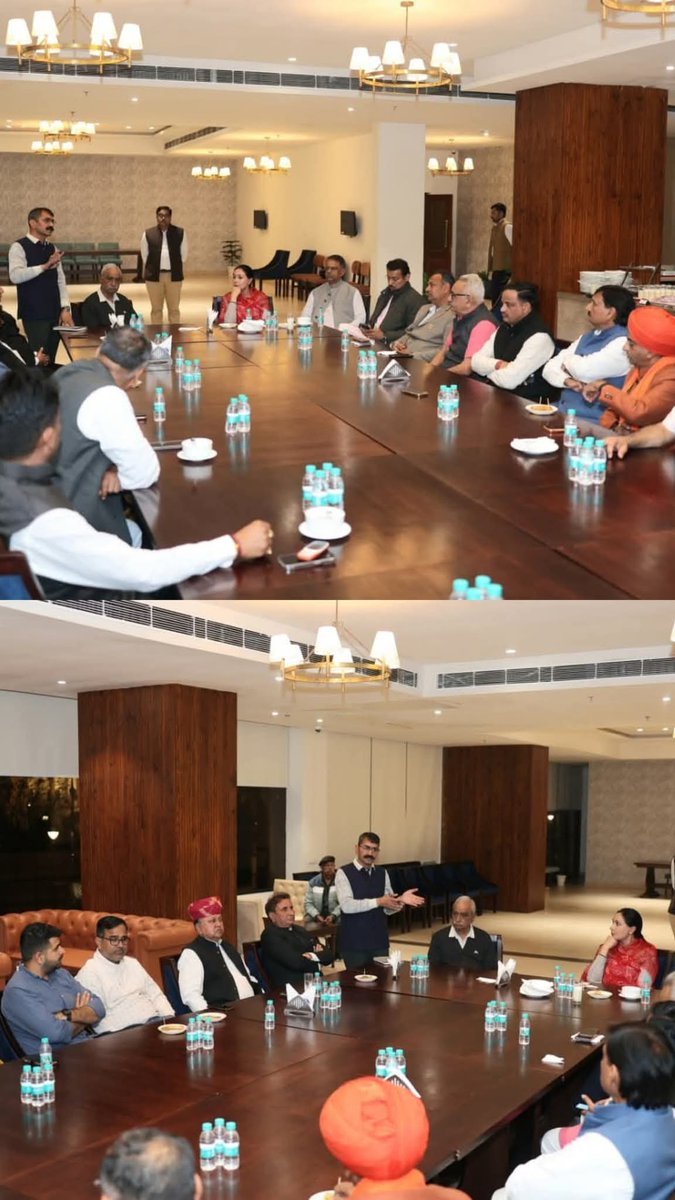 विचारधारा और दल नहीं,,, जाति प्रथम  है,,,

राजपूत समाज के उप मुख्यमंत्री, मंत्री,,MLA और MLA प्रत्याशी की 1 साल के अंदर  ये  दूसरी बैठक है बंद कमरों में !