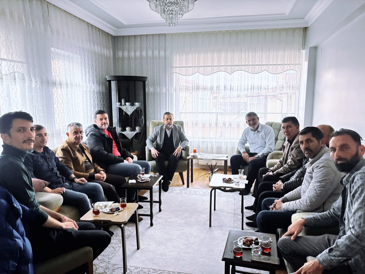 Önceki Dönem Ürgüp İlçe Başkanımız Ali Özer’in mübarek umre ziyareti dönüşü kendisini ziyaret ederek hayırlı olsun dileklerimizi ilettik.

Rabbim yapmış olduğu ibadetleri kabul eylesin, dualarını makbul kılsın.

👥 Programımızda bizlerle birlikte olan kıymetli;

AK Parti İlçe