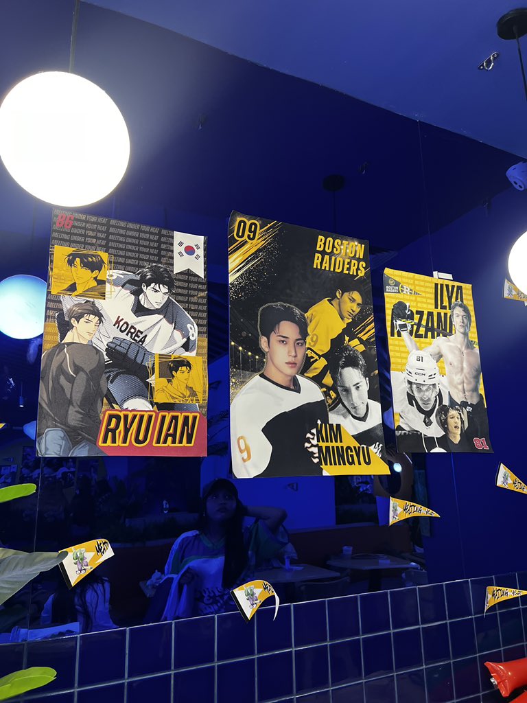 ashkwon96's tweet image. happy carat day and thank you so much po sa mga freebies🤗💚💜

@plus69studios #MWeltingUnderYourHeat