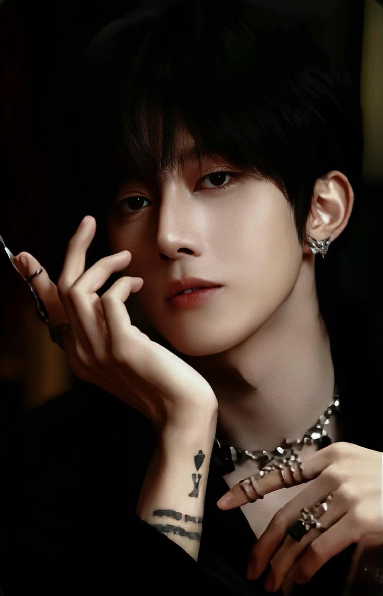 Clear Pic : Desire (垂涎) Album. © 喵小卷不卷✧- #黄星#EliotHuang