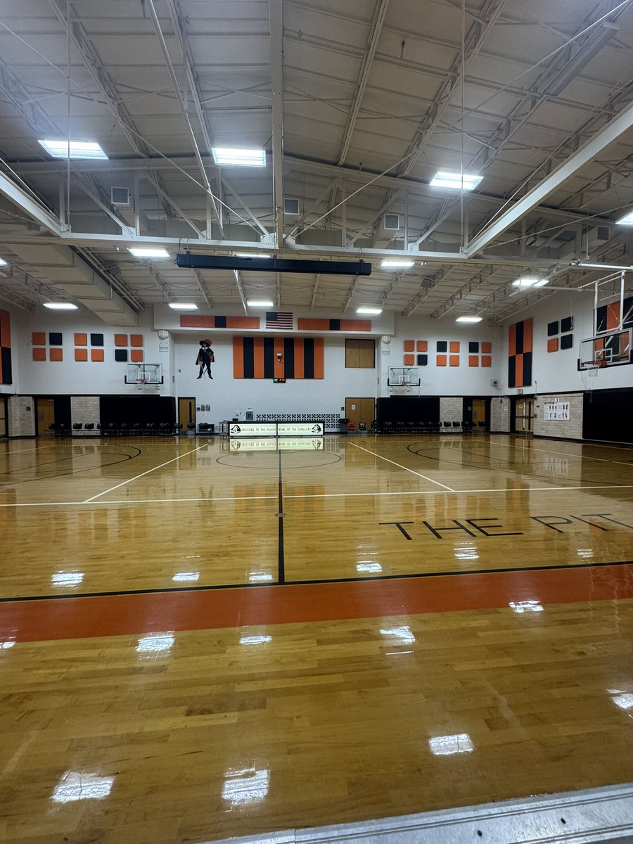 CW_LadyHoops tweet media