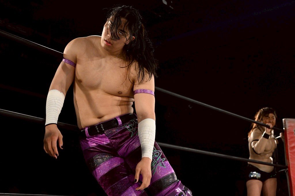 バレンタインデイチッス

いつもよりかは甘かった気がする。
#ddtpro #DGENERATIONS #花より熱波5