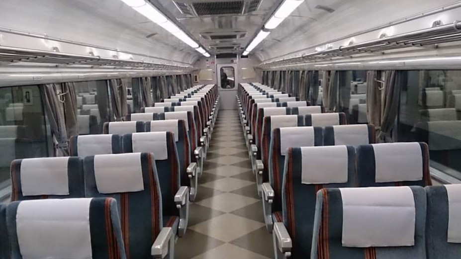 国鉄→JR北海道の14系500番台座席車 民営化以降、座席モケット交換や