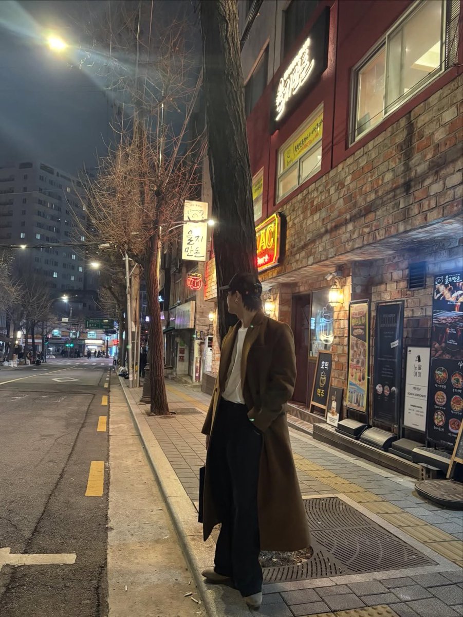 OT7Ahga's tweet photo. [📷] 260214 | JAY B’s Post (thread)

“My funny valentain,”

JAY B 🤣💚

@jaybnow_hr #JAYB #Def. #제이비 #재범 @GOT7Official #GOT7 #갓세븐 🍓 https://t.co/2u6g1zKG4A
