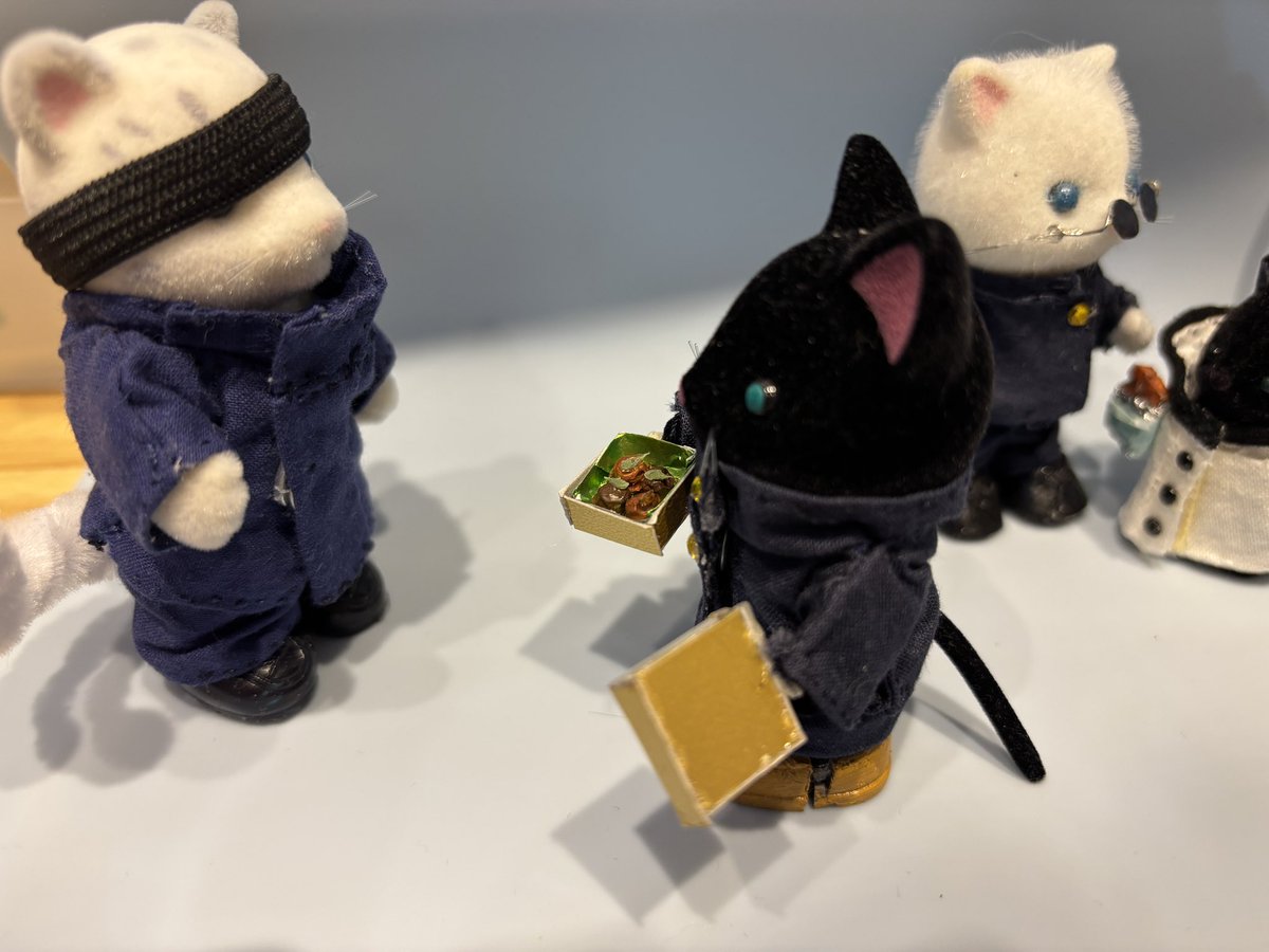 mondsuchtig tweet media