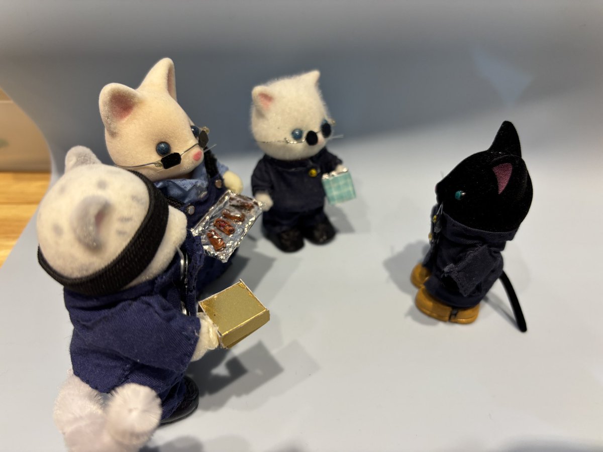 mondsuchtig tweet media