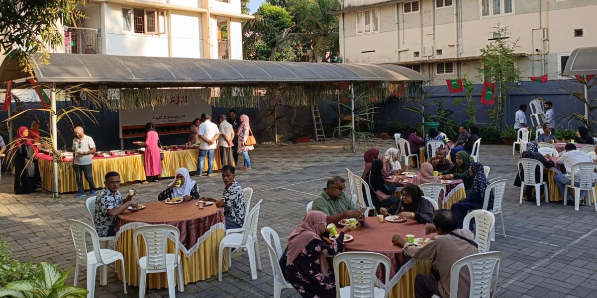 MDVinTRV's tweet photo. Consul General @ifashifana and team hosted "Maahefun 1447" for the Maldivian Community in Kerala.
@MoFAmv 
@MDVinINDIA 
#maahefun1447 https://t.co/dKC3ClzUaS