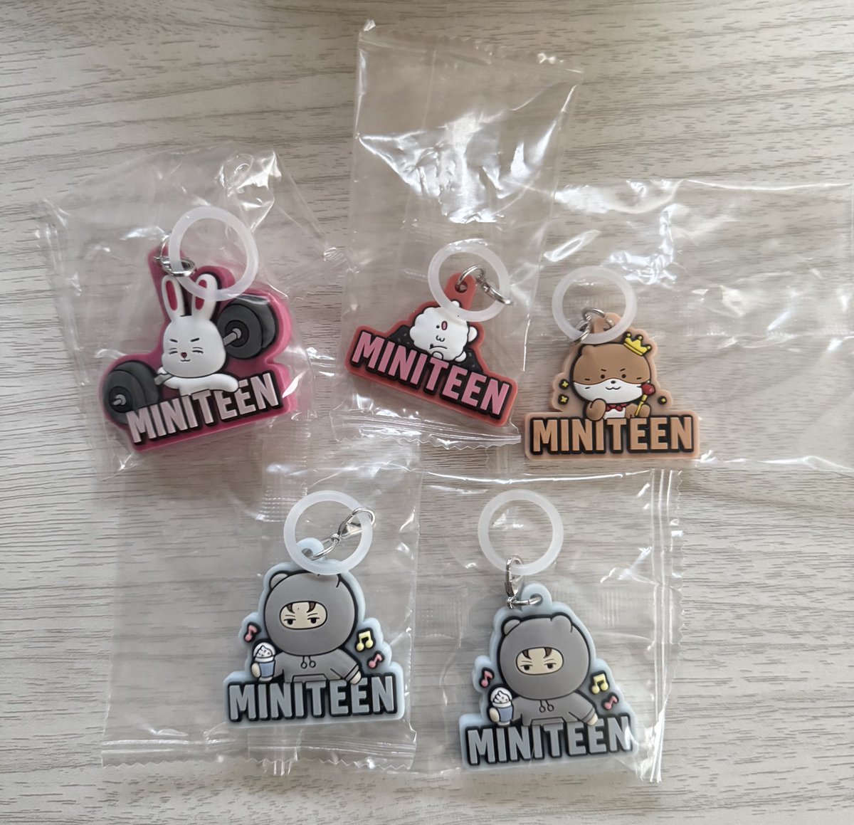 _na（交換垢） tweet media