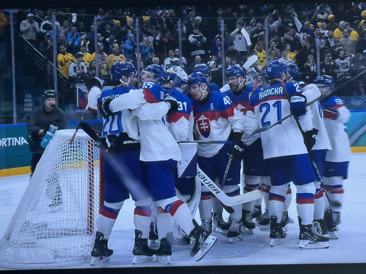 Daniel Amoia tweet media