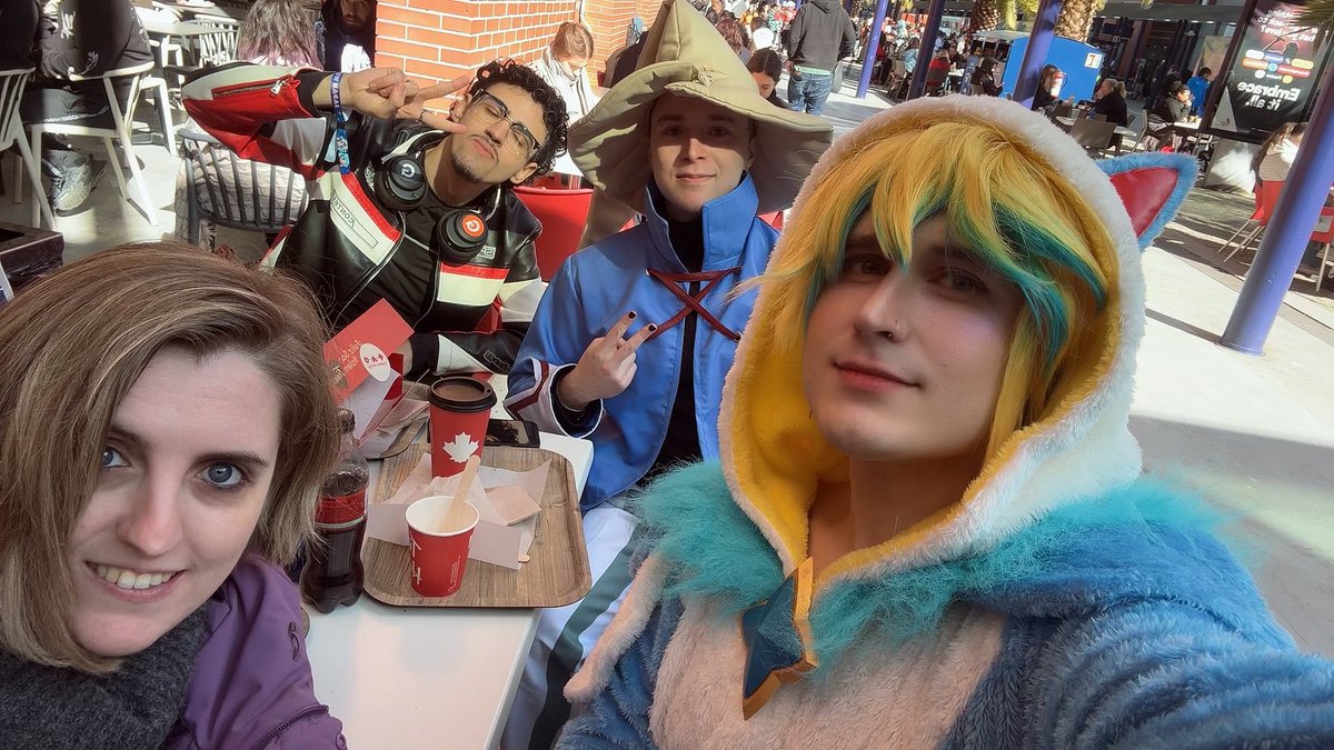 James_Rocket🌹kirtashCross tweet media