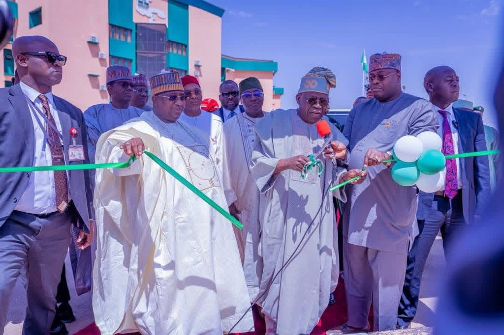 kebbiblog's tweet photo. JUST IN: President Bola Ahmed Tinubu, GCFR, is in Kebbi State to commission several projects executed under the leadership of His Excellency, Dr. Nasir Idris, Kauran Gwandu, and to attend the Argungu International Fishing and Cultural Festival. #kebbiblognews #kebbiblog #ArgunguFestival
