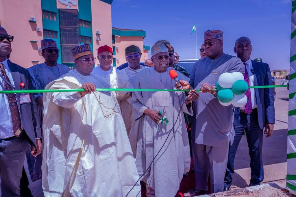 kebbiblog's tweet photo. JUST IN: President Bola Ahmed Tinubu, GCFR, is in Kebbi State to commission several projects executed under the leadership of His Excellency, Dr. Nasir Idris, Kauran Gwandu, and to attend the Argungu International Fishing and Cultural Festival. #kebbiblognews #kebbiblog #ArgunguFestival