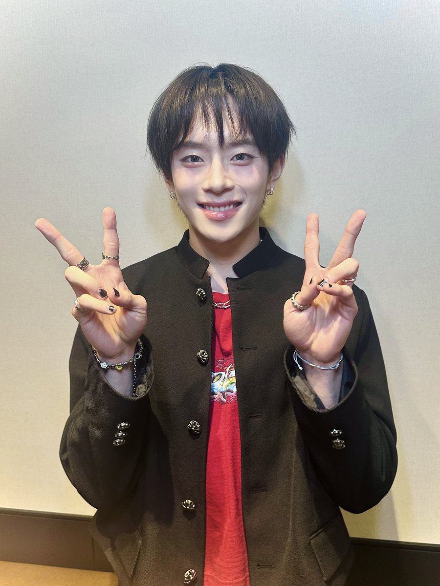the_verivery's tweet photo. [📸] 2026.02.14 2026 KANGMIN FANMEETING  '璨綠時光 : 찬���한 빛으로 물든' IN YOKOHAMA  깡아지에게 보내준 베러들의 응원 덕분에  오늘도 행복한 추억을 한 페이지 남겼답니다💕  #베리베리 #VERIVERY #VRVR #강민 #KANGMIN #찬록시광 #璨綠時光 https://t.co/24veNBFlZT