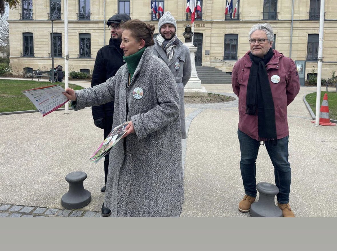 🥶 3 degrés ce matin, des doigts gelés… mais un cœur bien chaud 💚 distribution du programme électoral Mieux Vivre à #houilles Et franchement, si ce n’est pas de l’amour !
#Engagement #Valeurs #Houilles #Municipales #Proximité #DémocratieLocale #Municipales <a href="/Soc_Intl/">Socialist International</a>