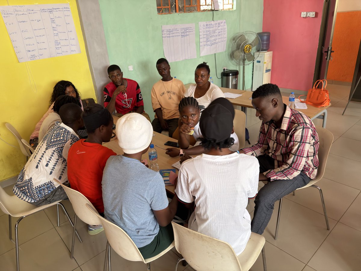 codohsapa tweet media