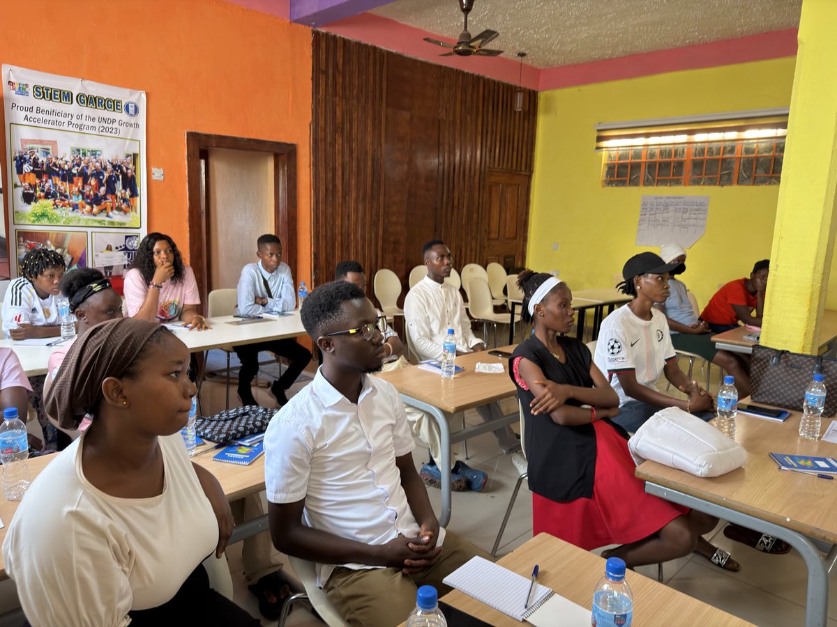 codohsapa tweet media