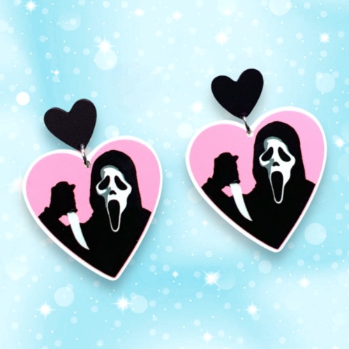 I just received Scream Ghostface Horror movie earrings, 925 sterling silver, Strange Dollz Boudoir by Strange Dollz Boudoir from slykid86 via Throne. Thank you! throne.com/blackdeath8564 #Wishlist #Throne