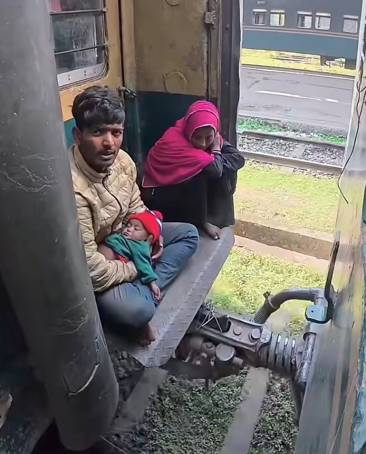 Jobless Bhai tweet media