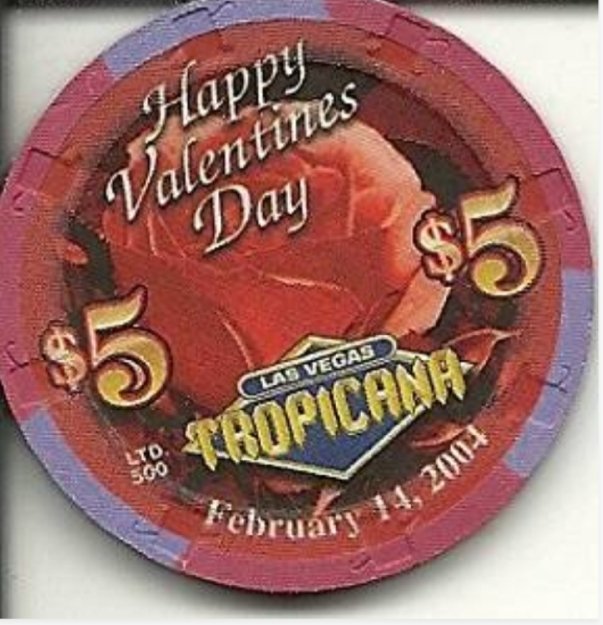 _GrandPaD's tweet photo. Who doesn't love #LasVegas limited edition chips? Be still my heart- here's some to love on #ValentinesDay . https://t.co/FETPriwjDn