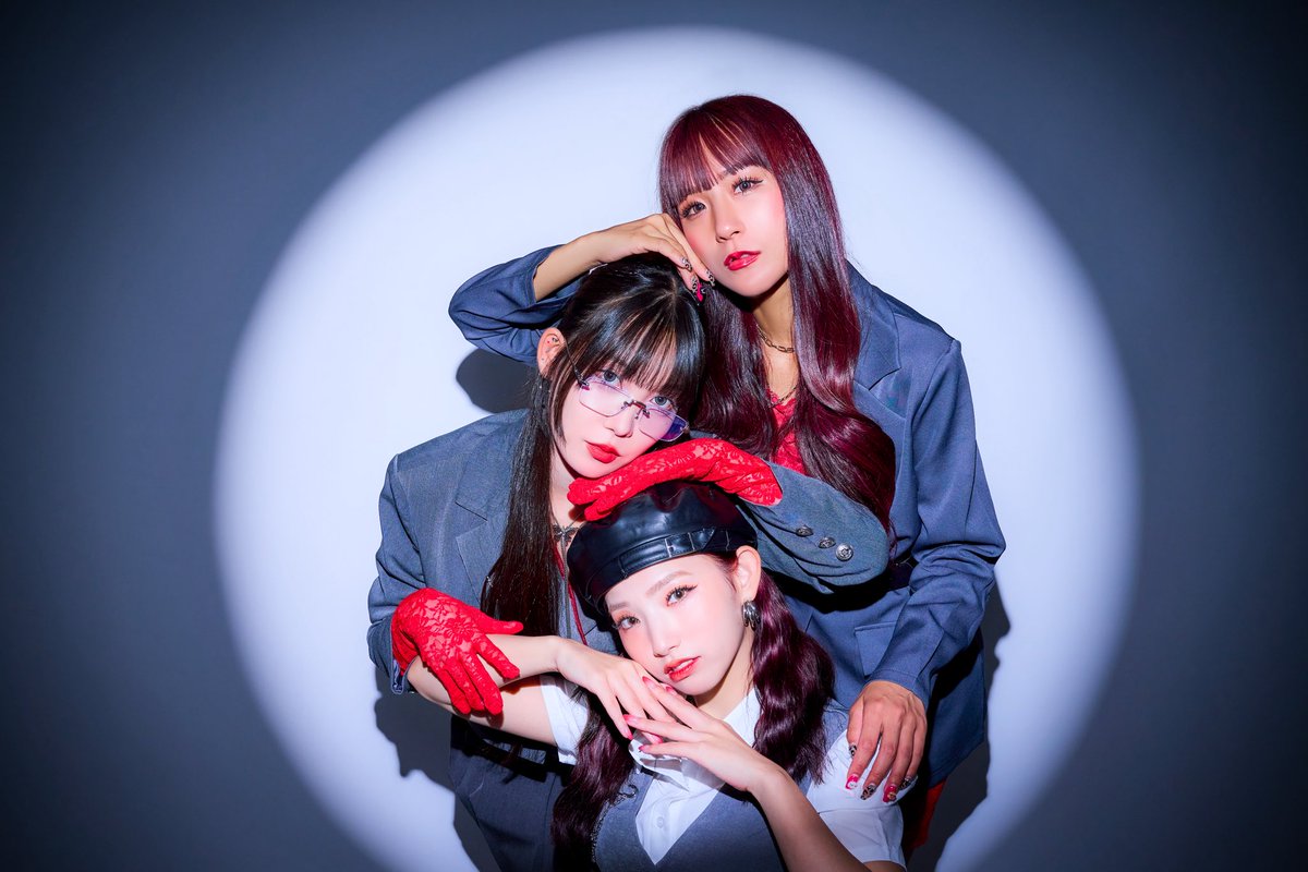 本日はFor EALL〜ハッピーバレンタイン♡〜
ありがとうございました🍫💝

次回のLIVEは明日❣️

❤️‍🔥UMEDA STREET FESTA!
📍ドン･キホーテ梅田本店
     1階入口前特設ステージ
🆓観覧無料
🕒VEALLの出演時間は14:15〜
是非お待ちしてます✨️