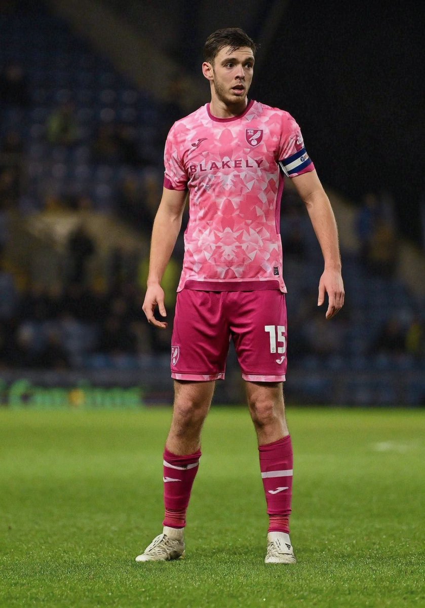 Ruairi McConville captains Norwich city today against West Brom  in the fa cup

20 years old. 💎
What an achievement. 📈
#ncfc #wba #facup