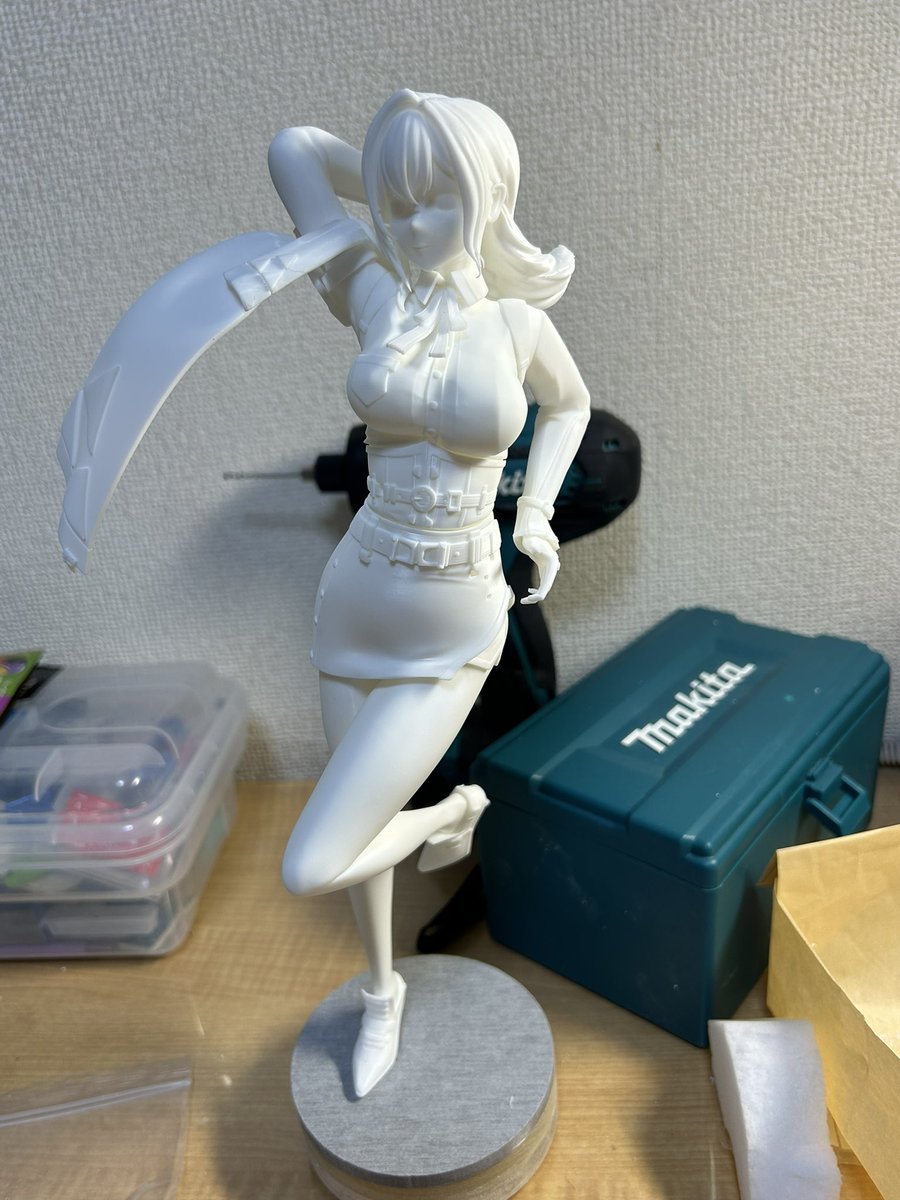とりあえずこの辺まで 中抜き(言い方)してあるからか軽いのでここまで