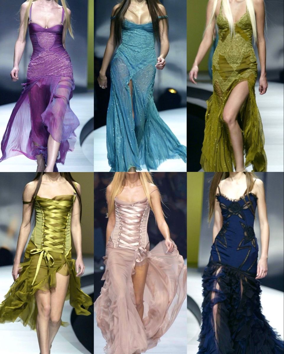 pinkglitterie's tweet photo. Versace FW 2003 https://t.co/sfQhQAAJb7
