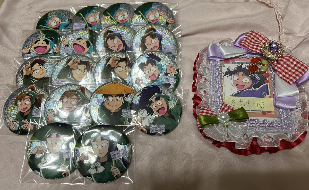 交換】忍たま乱太郎 アニメイトカフェ 梅雨の日 グリッター缶バッジ 缶