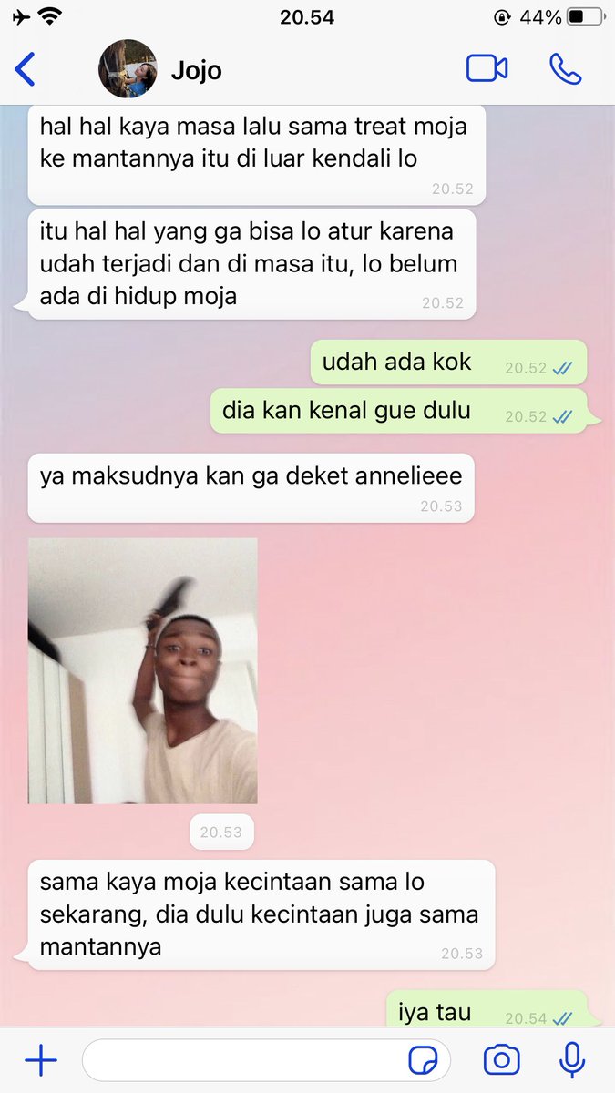 poplikesugar's tweet image. #ourmaimories ; gue tau jo!