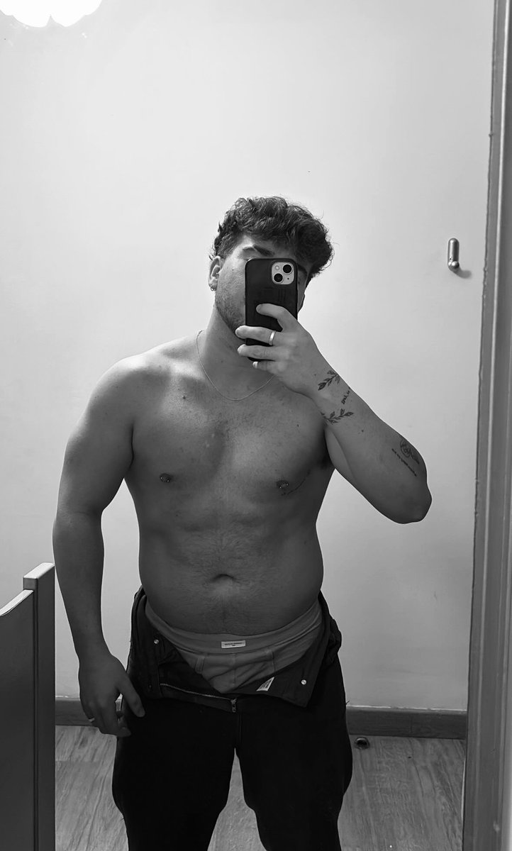 miiguefs tweet media