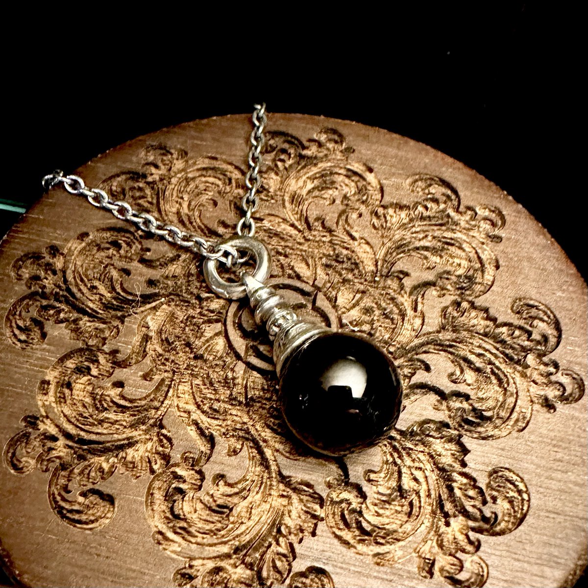 🔮- BLIND RABBIT [DUMMY PENDANT] ストーンがある時のみ製作される