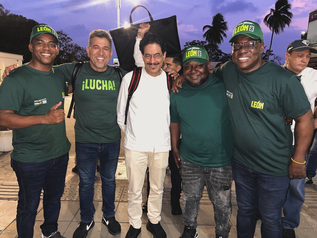 SOMOS LOS VERDES CON <a href="/IvanCepedaCast/">Iván Cepeda Castro</a> 

Vamos en primera con Iván. Para continuar el legado de <a href="/petrogustavo/">Gustavo Petro</a>, defender el salario mínimo vital y continuar las reformas sociales. 

¡FIRMES con Iván y Petro hasta el final!

<a href="/PartidoVerdeCoL/">Partido Alianza Verde 🌻</a>