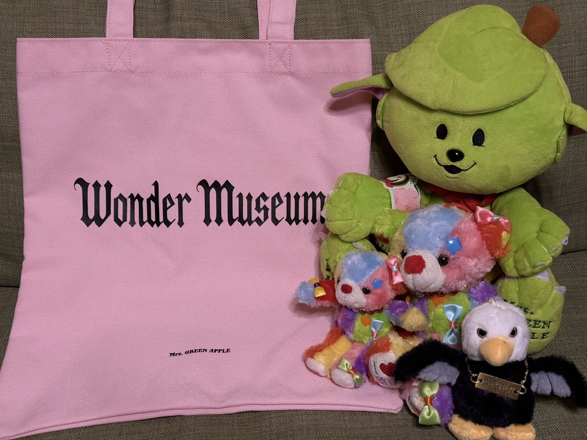 ありがとう✨送ってくれた😭 ピンクって柄じゃないけど このピンクは