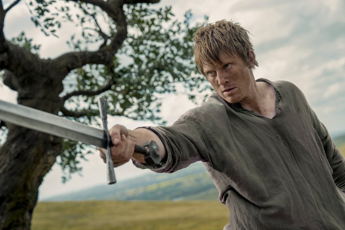 Catching up with A Knight of the seven kingdoms, i am having fun! Dunk is so funny