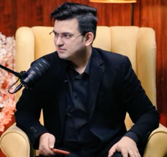 62 साल की उम्र में संजय मिश्रा ने गर्लफ्रेंड को लेकर जो खुलासे किए हैं उसे सुनकर आप सिर पकड़ लोगे

शुभांकर मिश्रा: कितनी गर्लफ्रेंड बनाए थे

संजय मिश्रा: अब एक दो तीन करके गिनेंगे तो उनका अपमान हो जाएगा

शुभांकर मिश्रा: अरे तुक्का मारिये 50 के अंदर

संजय मिश्रा: 27,28...See more