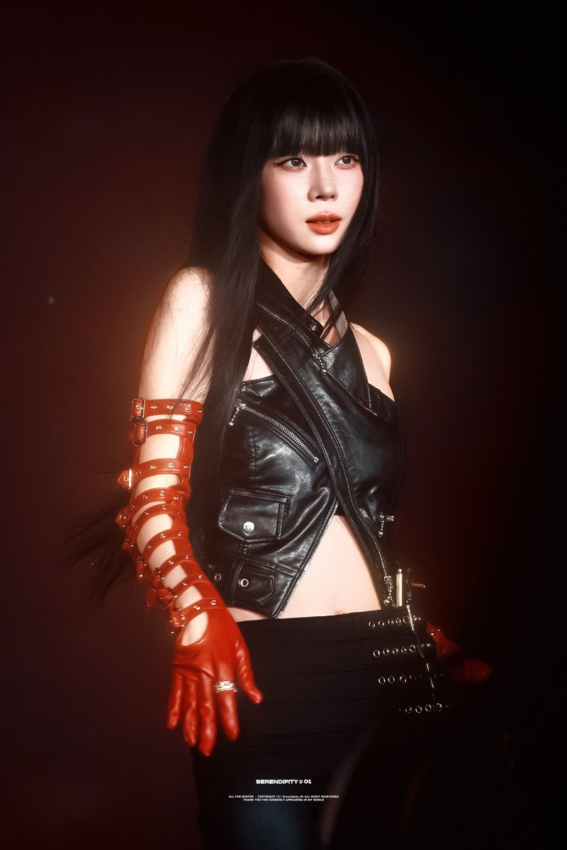 260214 SMT in BANGKOK

🖤❤️‍🔥

#윈터 #winter 
#에스파 #aespa