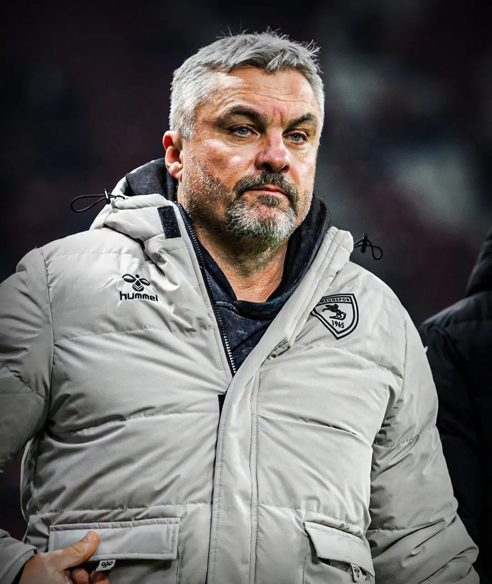 datli55's tweet photo. Transfer yasağı olan bir takıma gelip mucizelerin altına imza attın ..
Her çıkışın olduğu gibi düşüşün yaşandığın da ise göze battın sayın hocam .
Belki sıkıldın
Belki yoruldun 
Belki kariyerine yeni sayfa açmak istedin ..
Samsunspor camiasına yaşattığın her şey için teşekkürler https://t.co/e5ssqlby5p