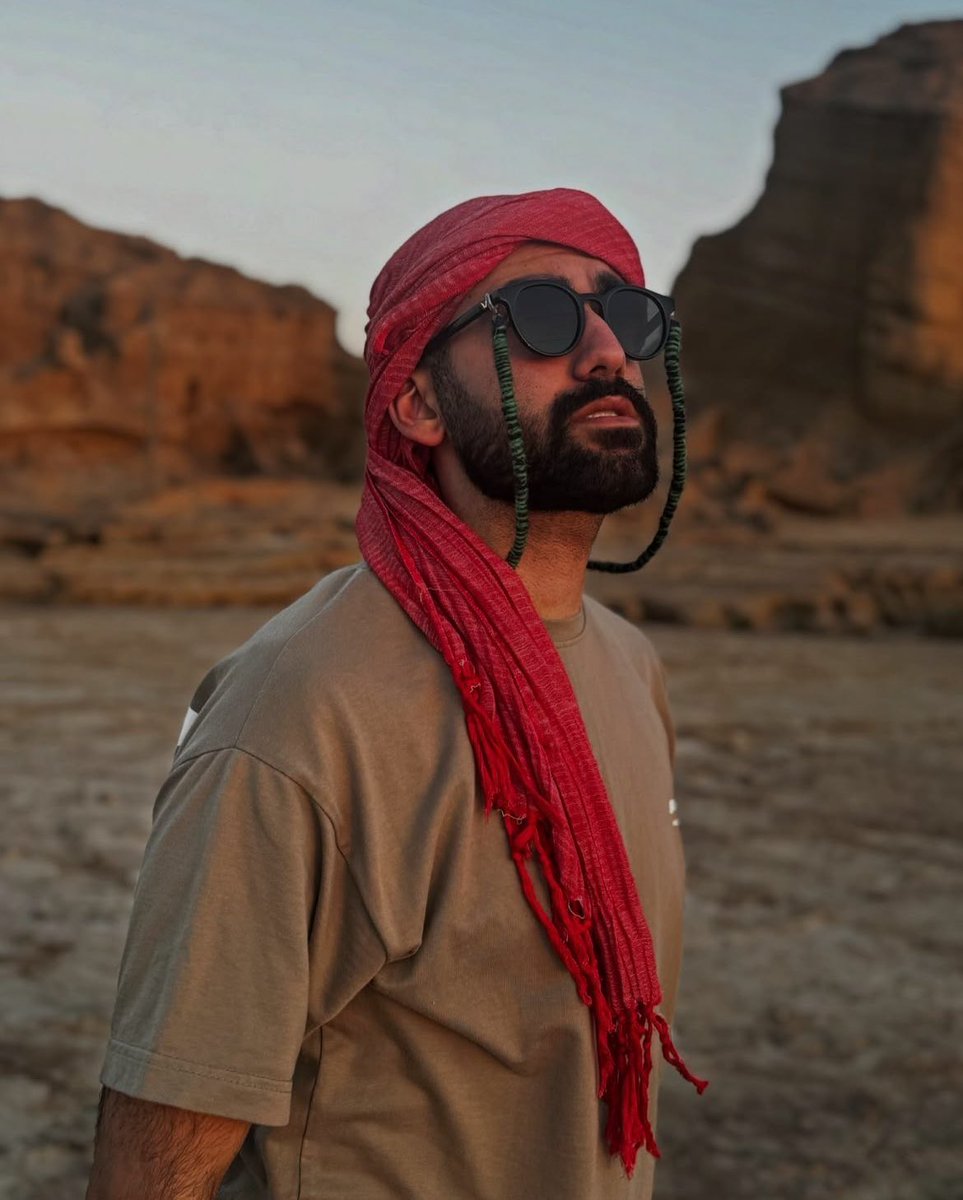 اگه فردا بی من شروع شد، فقط فراموش نکن...
#امیرپارسا_اشکبوس