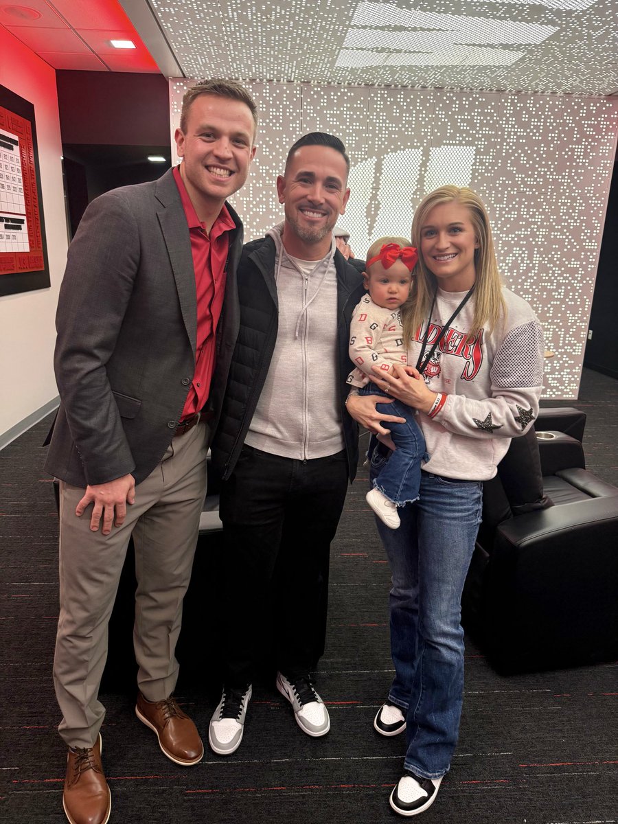 Tyra (Buss) Davison tweet media