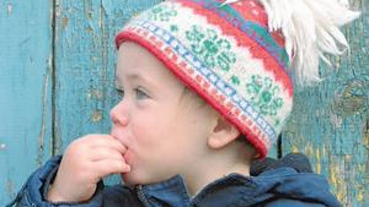☃️❄️🥶 El invierno y la #DermatitisAtópica son malos amigos.

La dermatóloga Dra. María Calvo Pulido recordó <a href="/larazon_es/">La Razón</a> la necesidad de consultar con un dermatólogo la presentación de zonas secas, rojas y con mucho picor a pesar de una adecuada hidratación.