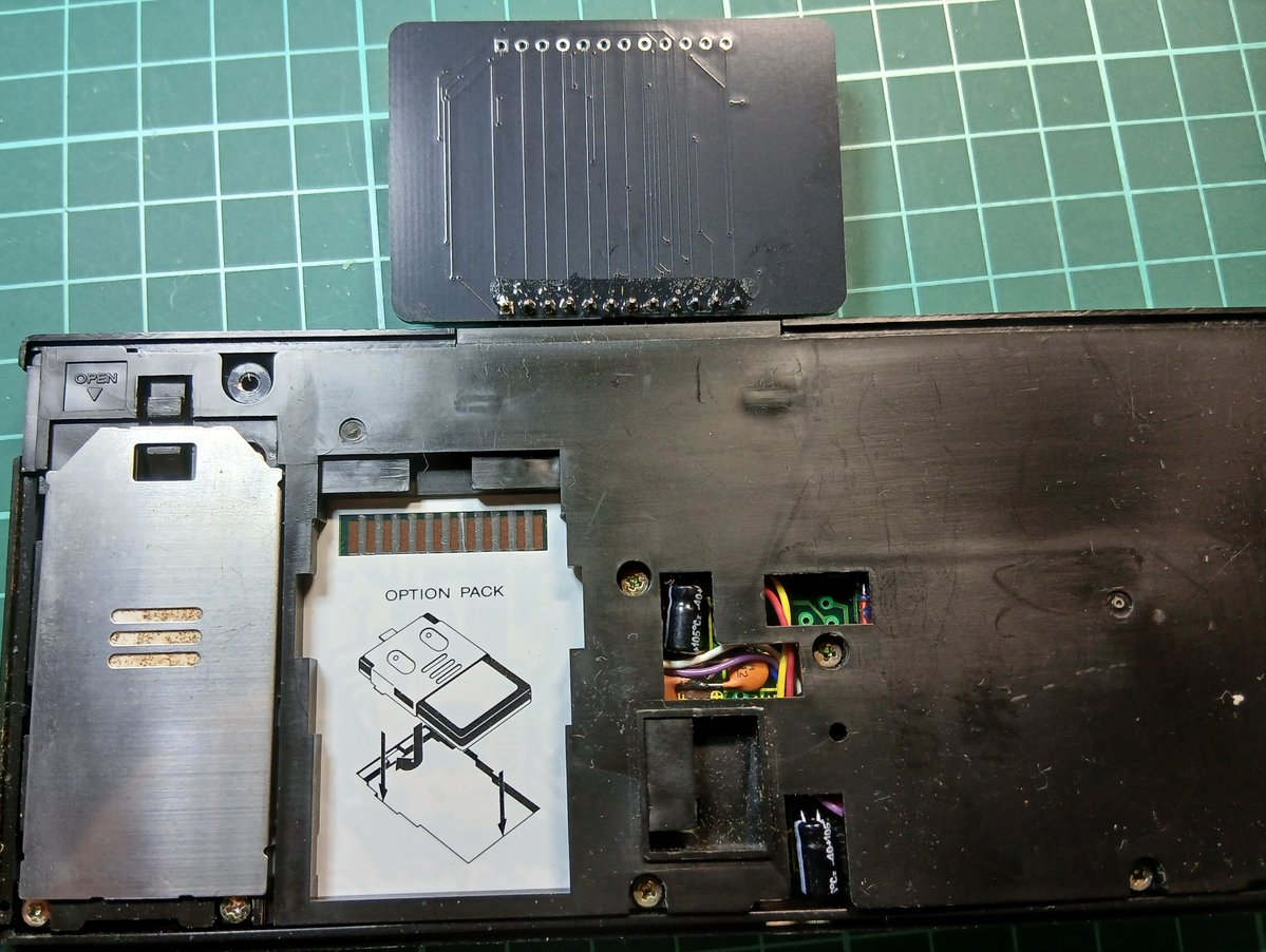 PB-100シリーズの外付けRAMボードでけた！(*'▽')
設計ミスありw
試したところPB-100は内蔵RAM込みで最大2KByteまで
PB-100Fは2KBye以上OKっぽい（”DEFM324”までいけた）