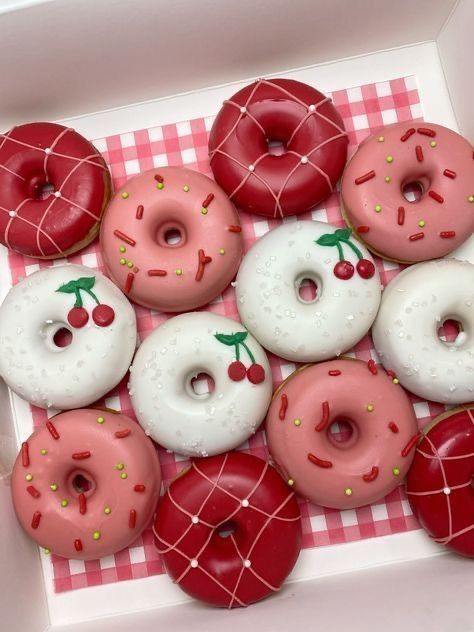 yjhnie's tweet photo. @scouppse happy valentine sayang ♥️ https://t.co/CcNSHBQAdB